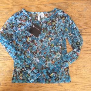 Newport News Women coverup long sleeve floral top